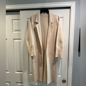 Aanrabess Winter White Long Cardigan